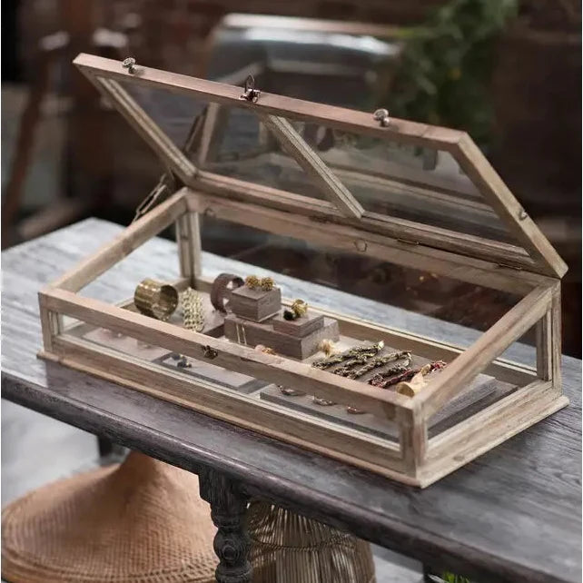 Vintage Style Jewelry Case