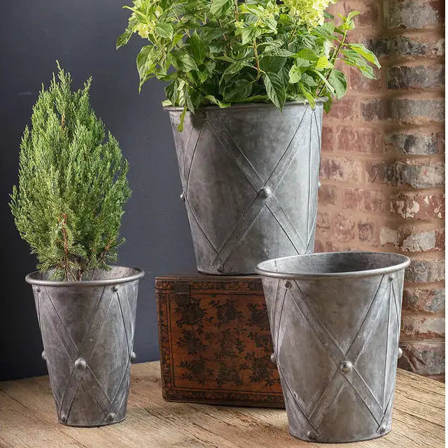 Set Of 3 Antiqued Round Drum Planters
