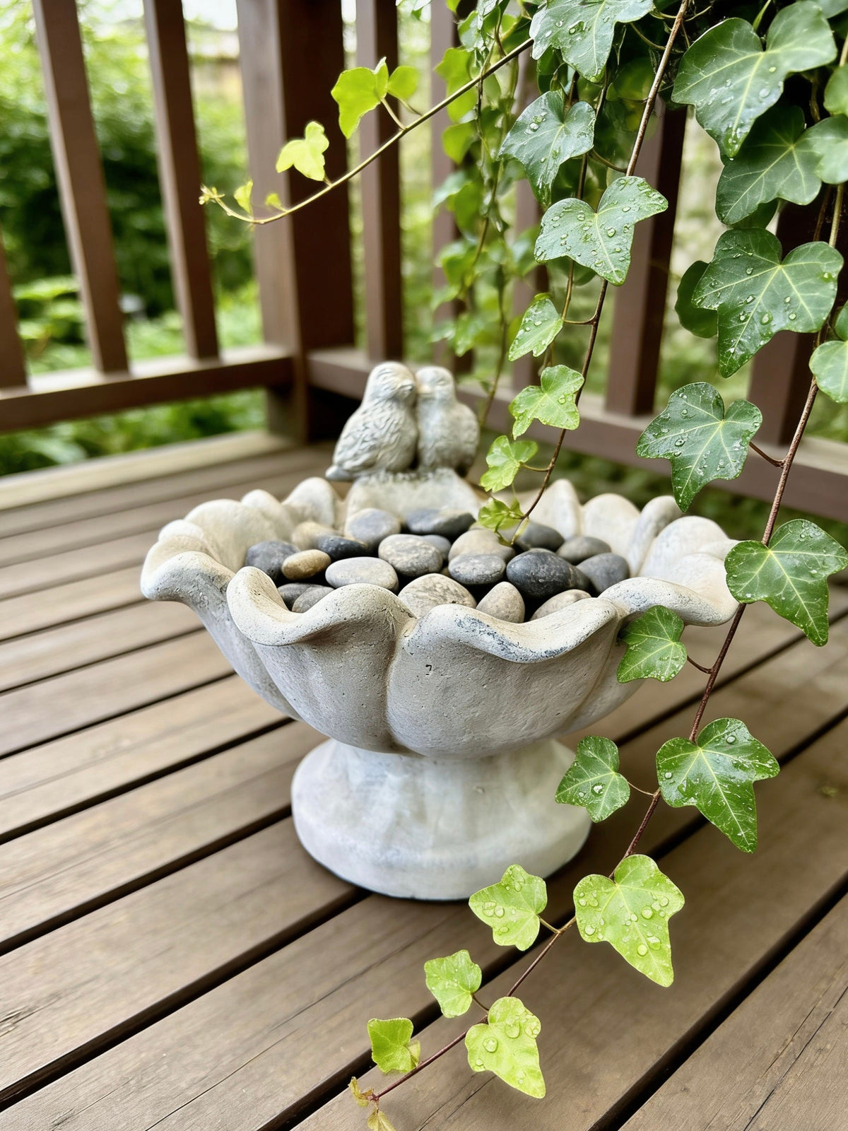 Bird Pedestal Bedbath Bowl