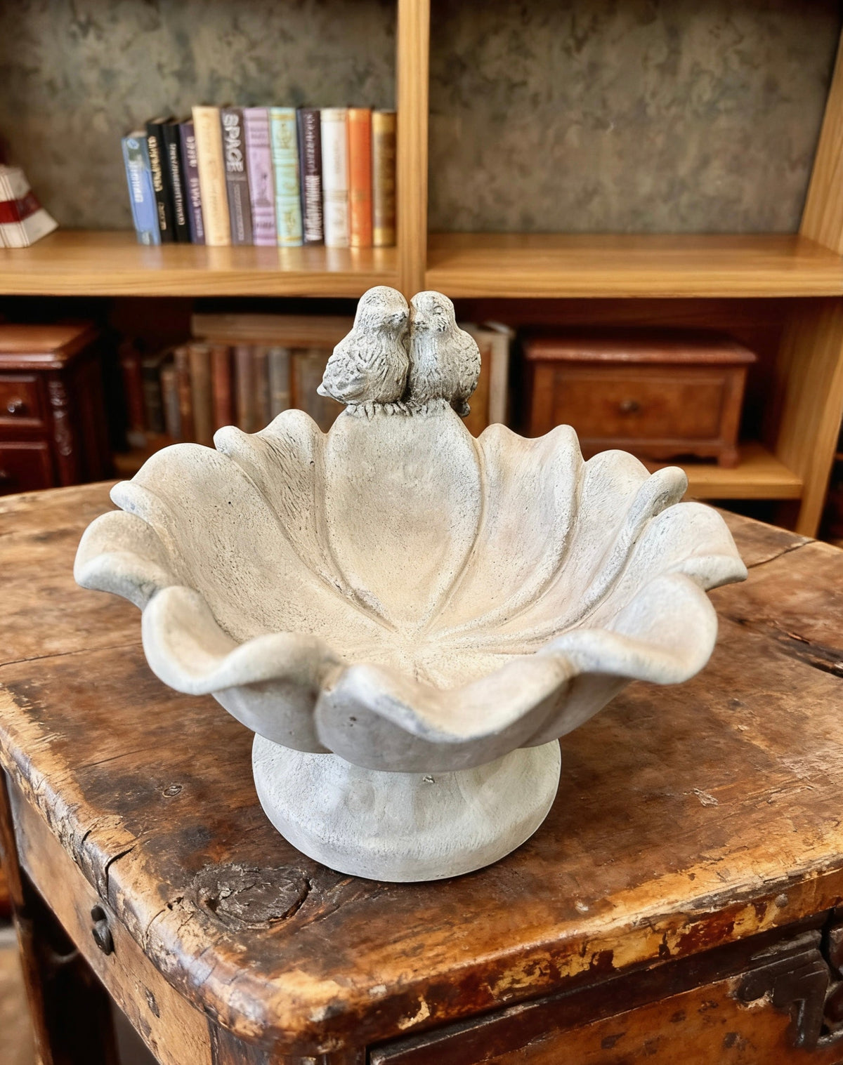 Bird Pedestal Bedbath Bowl