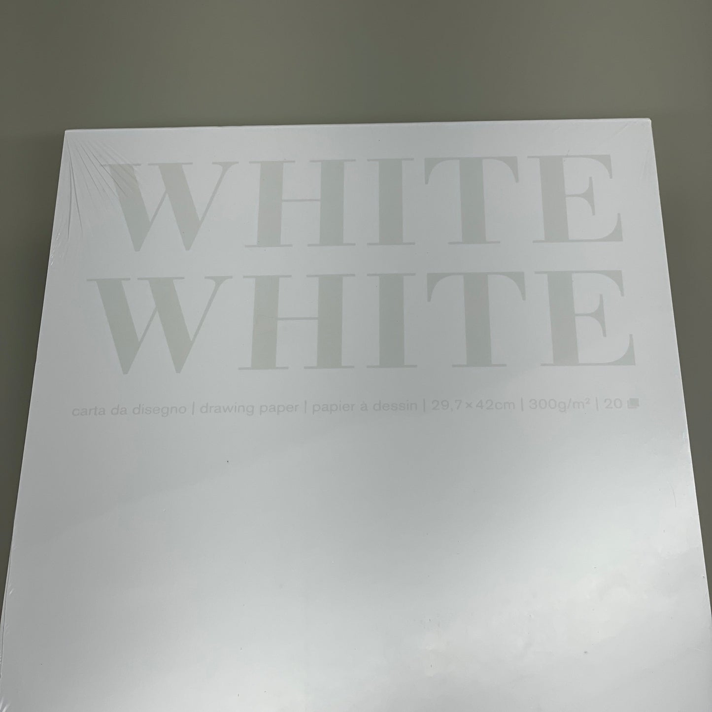 FABRIANO White White Drawing Pad 11.75"x16.5" 20 Sheets GSM: 300 19100420