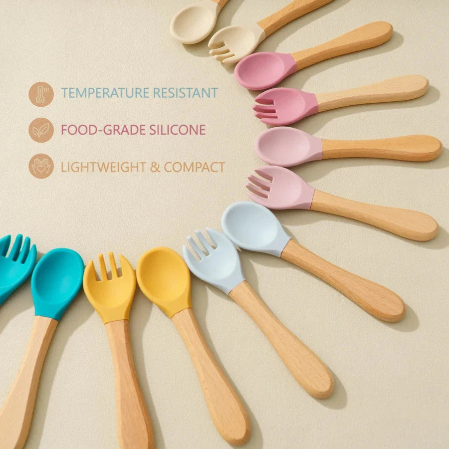 Mamaplan 3PCS Baby Silicone Feeding Set Suction Bowl Spoon Fork