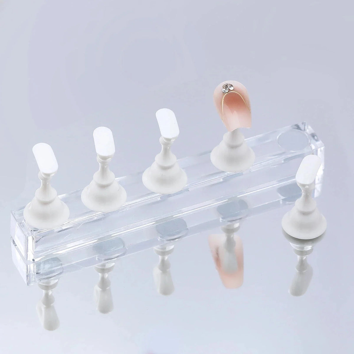 Magnetic Nail Holder Set - 5/30pcs False Nail Tip Practice Stand with Crystal Base